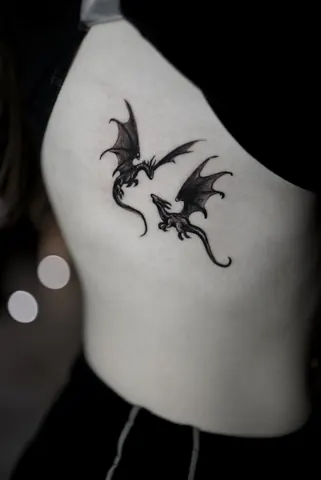Fotografia real de un tatuaje fine line