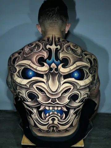 Fotografia real de un tatuaje japonés