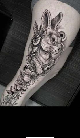 Fotografia real de un tatuaje realista